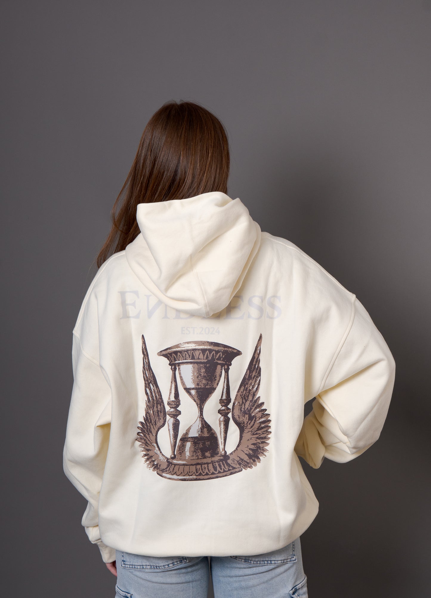Hoodie Crema "Timeless"
